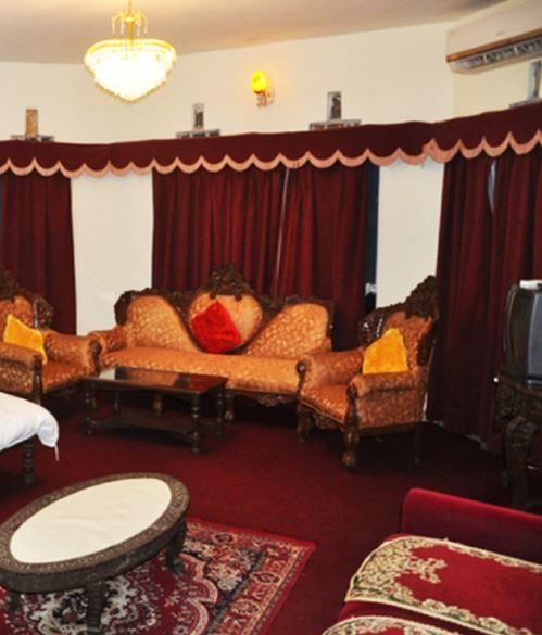 Hotel Padmini Chittorgarh Exteriör bild